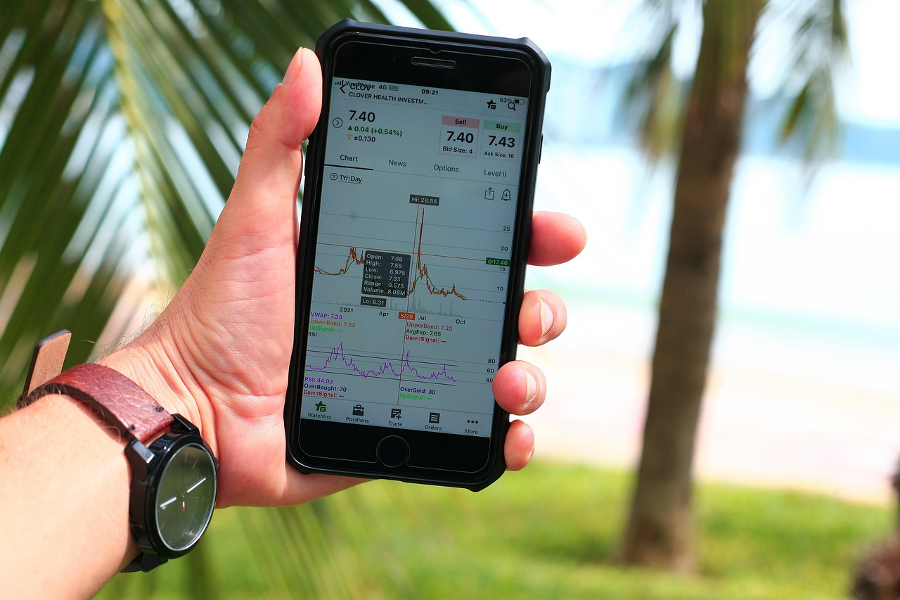 HP interim CEO warns of chip market volatility